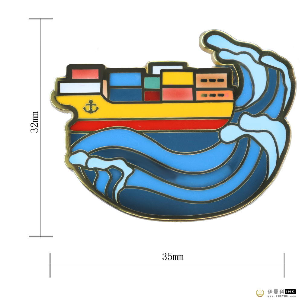 Ship badge in custom design Badge 图1张